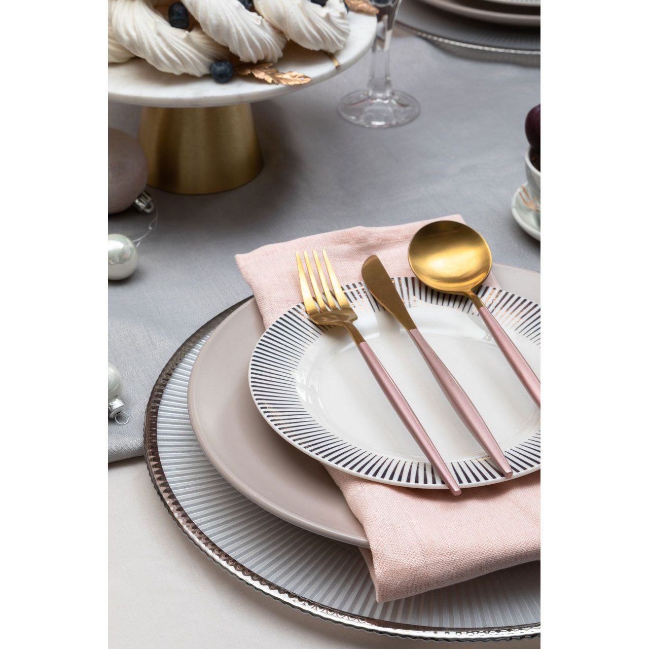 Avie 12-teiliges Spoke Porzellan-Essgeschirr